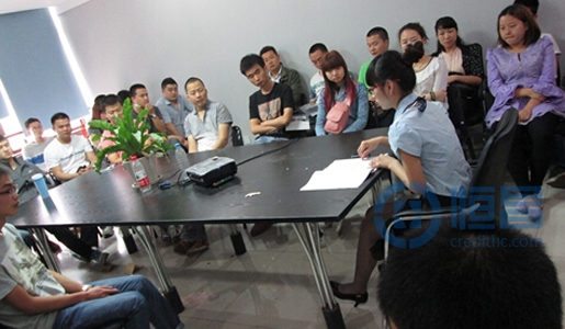 綿陽分公司“端午送粽子，愛心助老人”活動