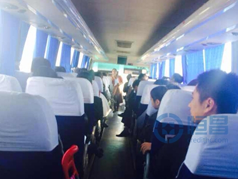 蘇州第二分公司舉辦“陽澄湖品蟹一日游”