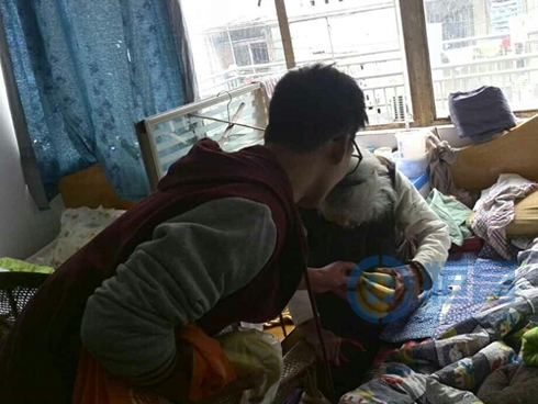 寧波第二分公司寧波海曙愛心養(yǎng)老院慰問活動