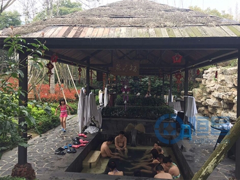 無錫第四分公司舉辦高端客戶靈山溫泉一日游