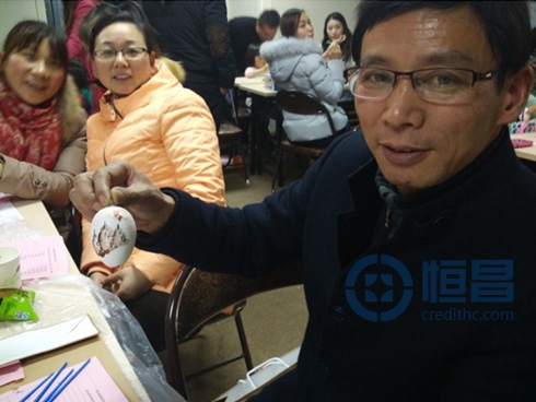 岳陽分公司舉行“迎新年 繪彩蛋”活動