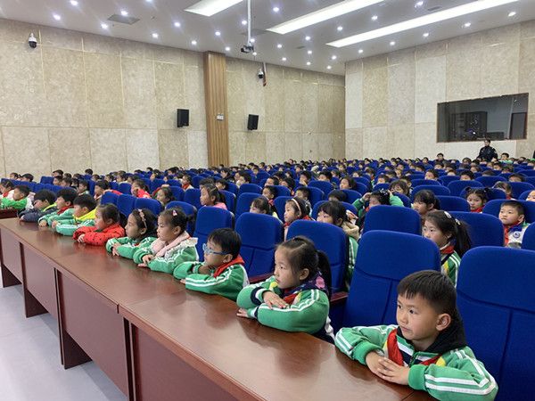 �h���ܴ�ꠑ������M������ʖ|��У�_չ��ͨ��ȫ���}�������