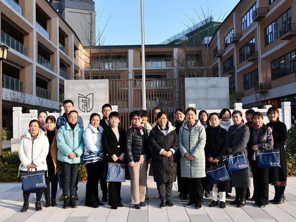 �Ϸ��л���С�������F(tu��n)�e�С�����Ӌ(j��)�����̎��������ކ���(d��ng)�xʽ