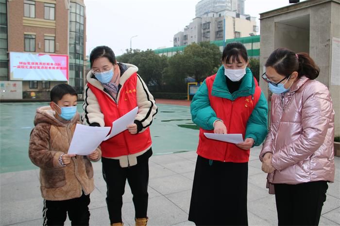 ������һ���WУ�R��У�^������־Ը�� �����Ҹ���