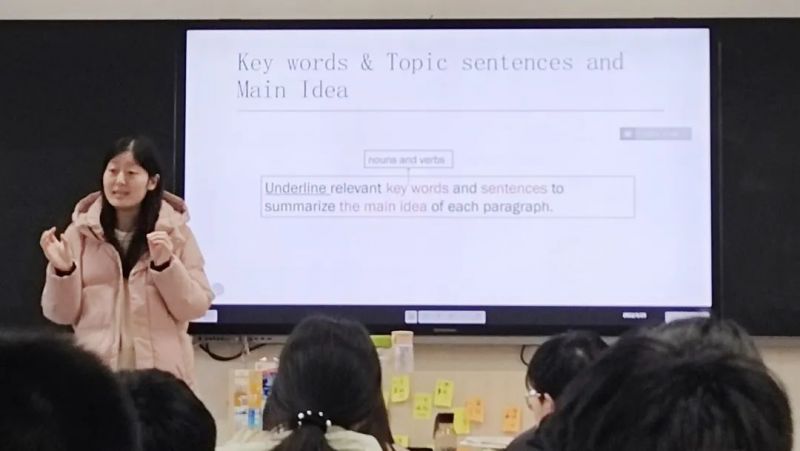 �Ϸ����и����꼉�e�ж�݆��(f��)��(x��)��ӑ�n���