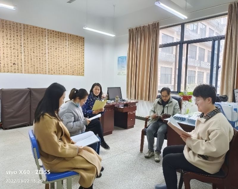 �Ϸʹ��I�WУ���Y��齨�Oϵ�Ј����