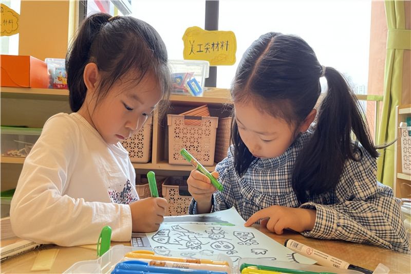 �Ϸ��а��׽������F����֮��ֈ@����ů���_�� �����x���r