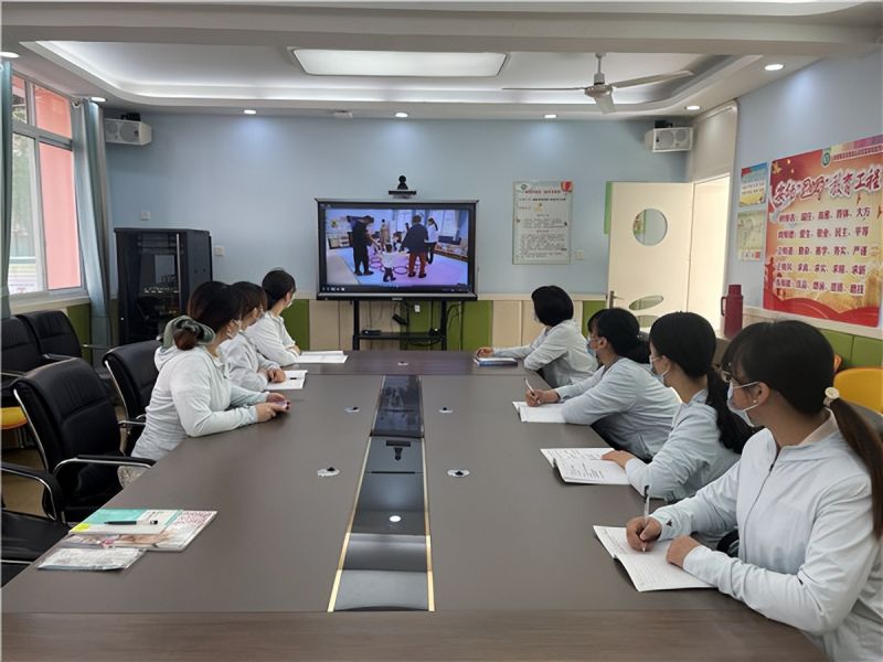 �Ϸ��а��׽������F��������_չ��ͬ�n���������\�ӄ����n���