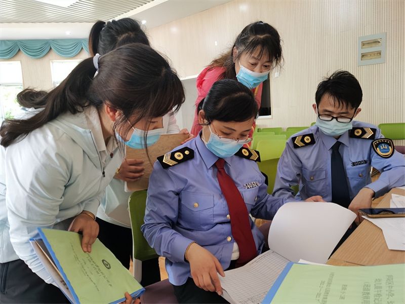 �Ϸ��а��׽������F����ֈ@���ć����ߣ��Č�ӭ�z