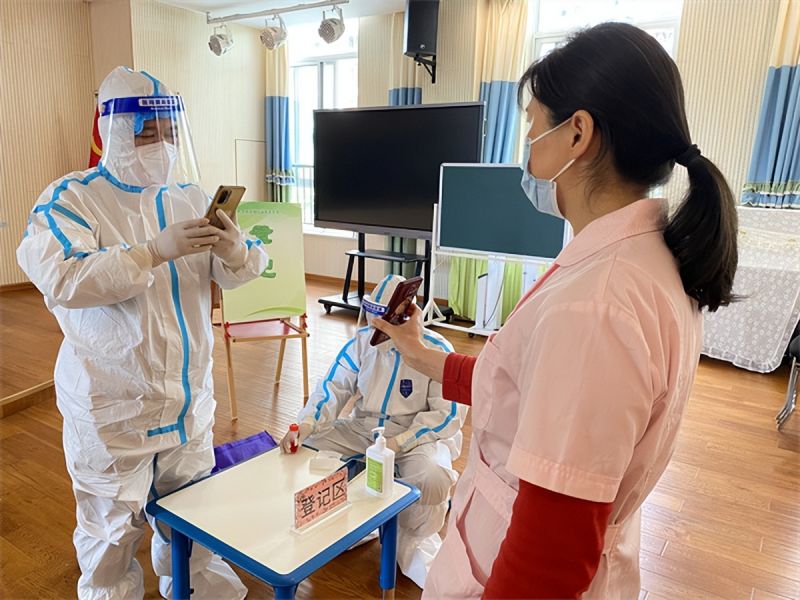 �Ϸ����p���׃��@�������F(tu��n)��Ȼ�ӷֈ@���ȫ�T�ڰ�݆����z�y����