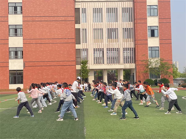 �����������F��ͬ�n�����@�L�� ˼�S��ײ������