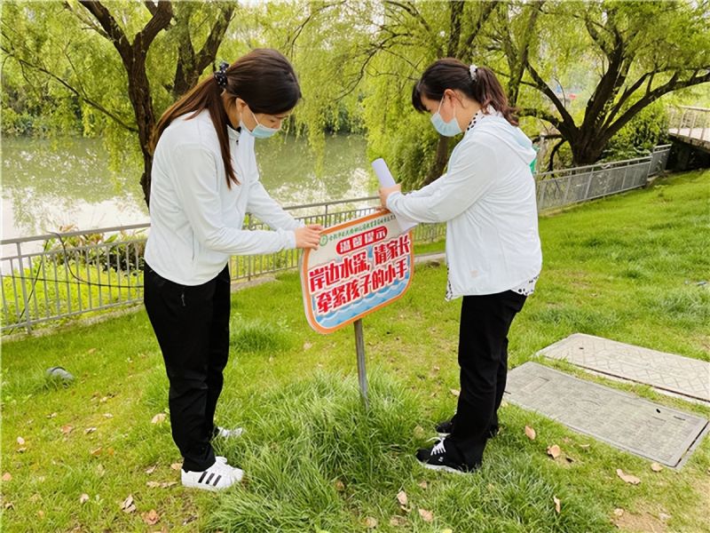 �Ϸ��а��׽������F(tu��n)����֮��ֈ@����(y��n)����ˮ ���o(h��)ƽ��