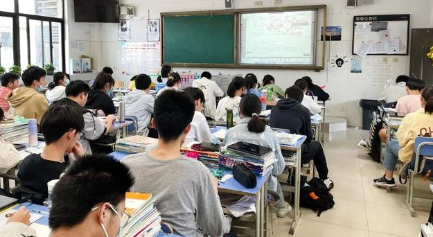 �Ϸ����и��꼉(j��)�ӼҌW(xu��)�����̎��ṩ�������n