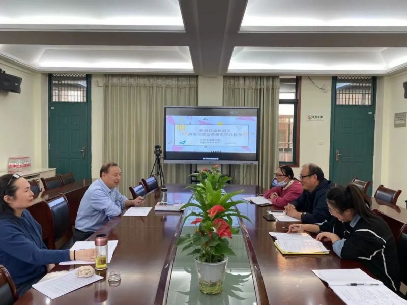 ���Ӆ^(q��)�ЌW(xu��)���ν��ІT������ώ��W�R�ψ@�W(xu��)Уָ��(d��o)�п���(f��)��(x��)����