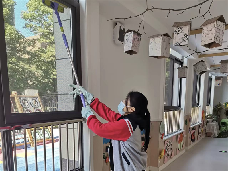 �Ϸ������v�׽̼��F�����ￂ�@�_չ��(ji��)�󷵈@�ʂ乤��