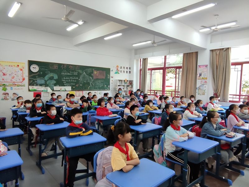 �Ϸ������b��С�Wչ�w���n���L�ɣ������дٳ��L