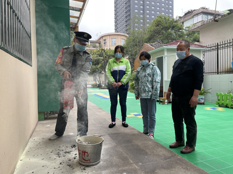 �Ϸ����p���׃��@�������F���@�e��ʳ��������ȫ�ݾ�