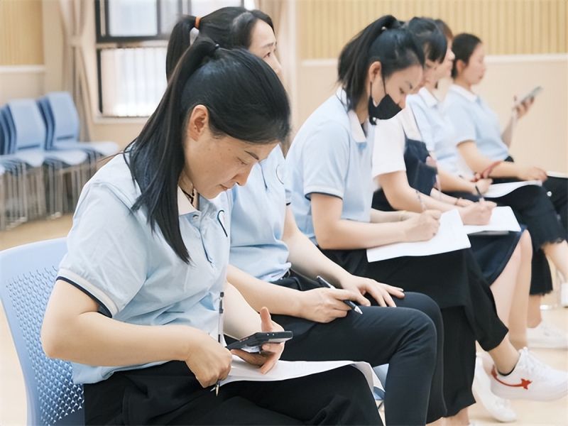 �Ϸ��д������׃��@�_չȫ��I�B��ϵ�л��