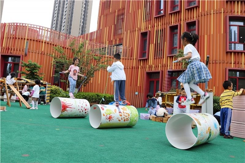 �Ϸ��д����׽������Fɭ�ֳǷֈ@ӭ�Ӹ������ҁ�@�^Ħָ���Α�