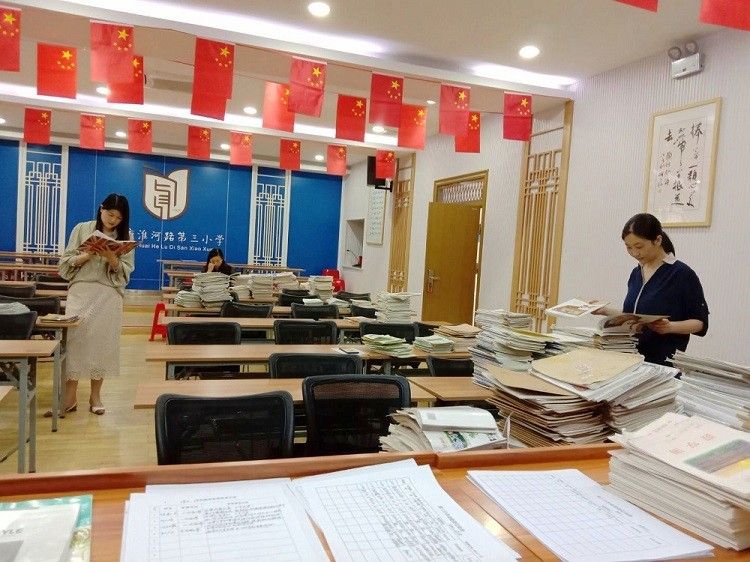 �Ϸ��л���·����С�W�������F���Բ�ٽ���������˼