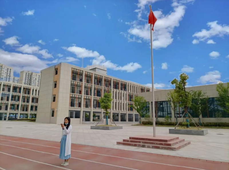 �ЄڄӾ��� ̽�ƌW�W�ء��� �Ϸʎ�����С�������F�L�S��У�e�еڶ��ÿƼ���