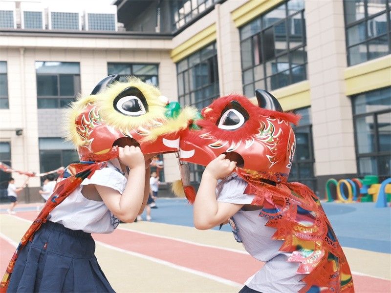 �Ϸ��д������׃��@�_չ���繝(ji��)����˽��Ї����y(t��ng)�Ļ�����