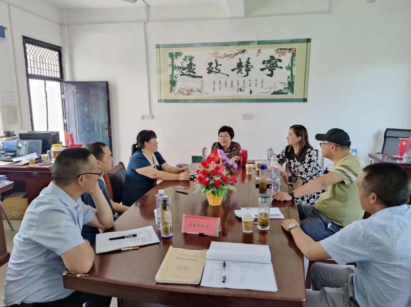 ���c�и���С�W(xu��)����ɳС�W(xu��)���o��(d��o)С�W(xu��)��̽�p�p������(y��u)�|(zh��)�n�ý̌W(xu��)