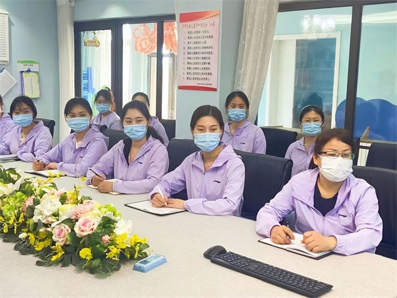 ���Ƿֈ@����������ɫ�@�׃��w�|�O�y�����c�rֵ���팣���Ӗ