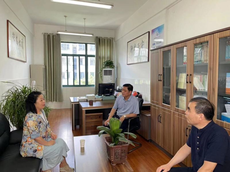 �Ϸ��е���ʮ���ЌW(xu��)����(d��o)�z�鱣��ȫ���١��p�p��