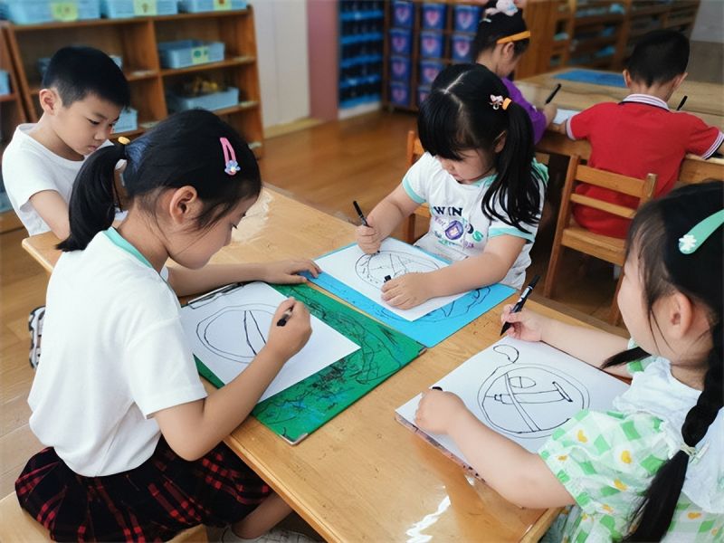 �Ϸ��д����׽������F(tu��n)��ܰ�ֈ@�_չ���������������}���(d��ng)