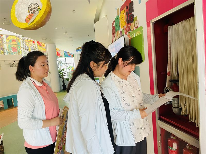 �Ϸ��а��׽������F����֮��ֈ@�����Ѱ�ȫ�^�P(gu��n)��ƽ��ӭ���