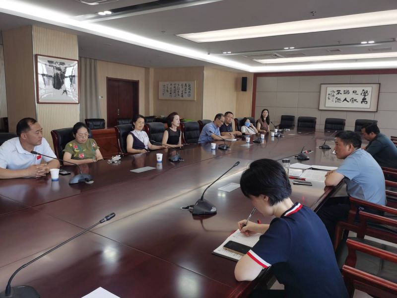 �Ϸʹ��I�WУ���_�h����ʿ���ٔ�����̎�������Մ��