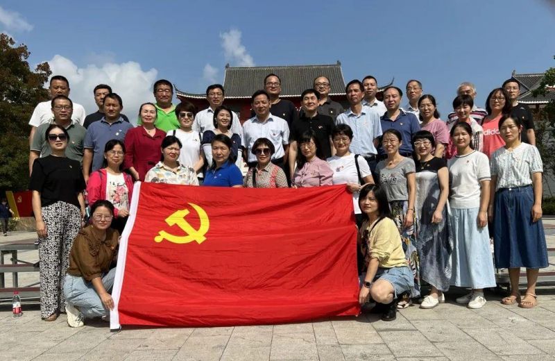 �Ϸ����ψ@�WУ�h֧�����^�Ї����a(ch��n)�h�Ϸʚvʷ�^