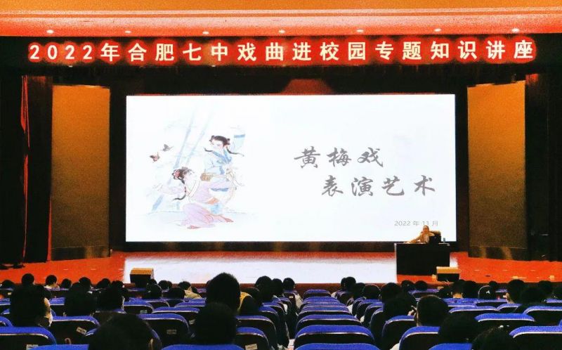 �Ϸ����У��S÷ˇ�g(sh��)�M(j��n)У�@ ��(j��ng)�����������