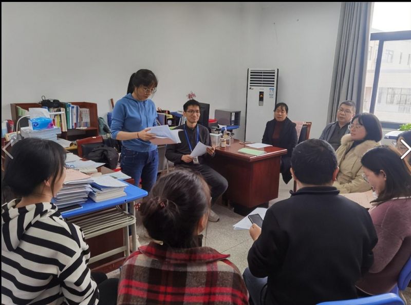 �Ϸʹ��I(y��)�W(xu��)Уȫ�w�̎�����W(xu��)��(x��)؞���h�Ķ�ʮ����