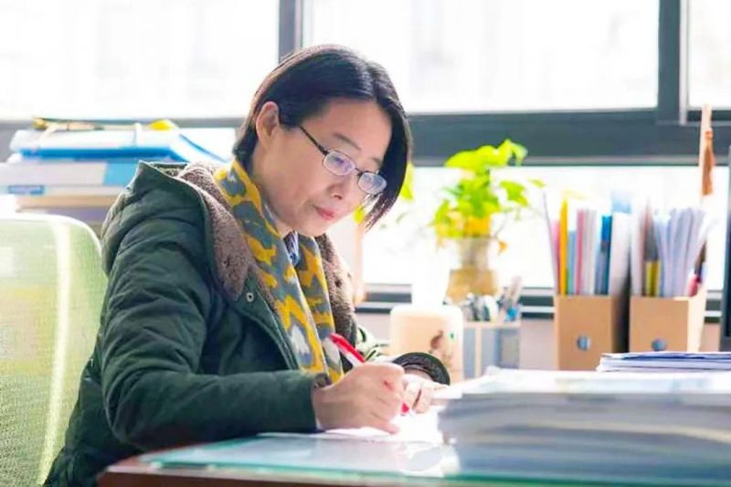 �á������cȼ���������o���ӂ��N���R��˼���x�ķN�ӡ����߽�������˼���n�̌W(xu��)