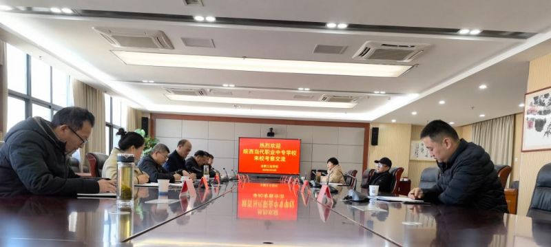 ���������I�Ќ��WУ���Ϸʹ��I�W�����콻��