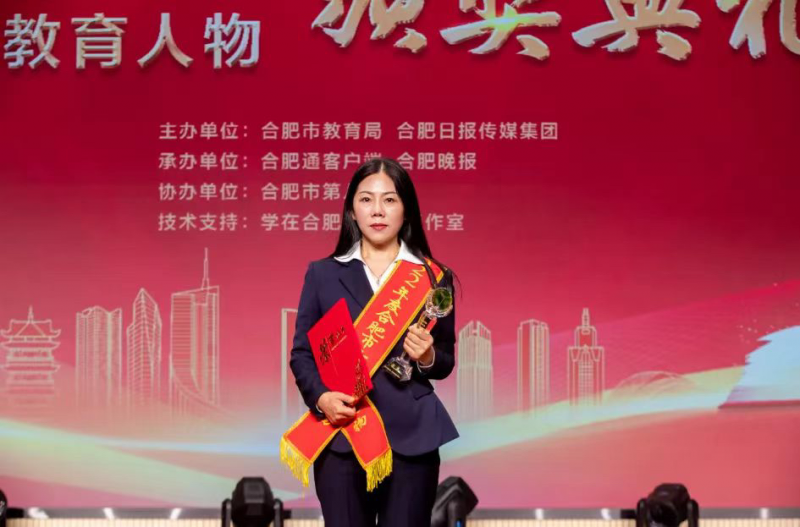 �Ϸʹ��I�WУ��Ӣ�ώ����x���Ϸ�ʮ��������