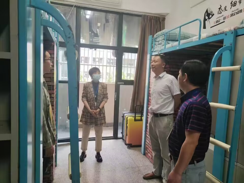 �Ϸʹ��I�WУ�_չ���������u�x���