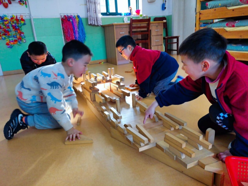 �ӱ��������M���������I�����O