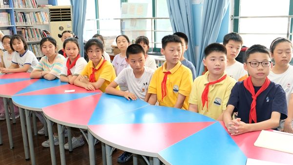 ��AI��֪��������Z�ČW�����fҪ���{���b��