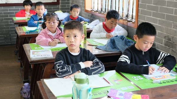 ������һ���nՓӢ�ۡ����㽭��ɽ���Ӆ^�����̎��Ϻ�ÿ���n