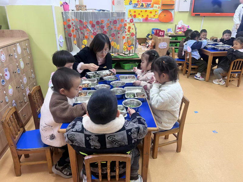 �㽭���_��Ҏ(gu��)���WУ���Pؓ؟���c�W��ͬ�˜ʹ�ͬ�ò�