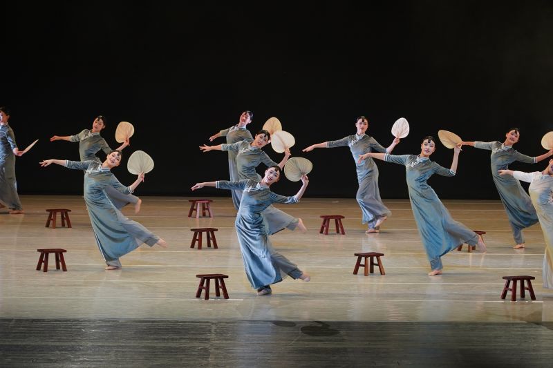 �Ϻ�����У�@�Ļ����A�M��Ļ