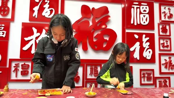 ���֣������^�^���p���z