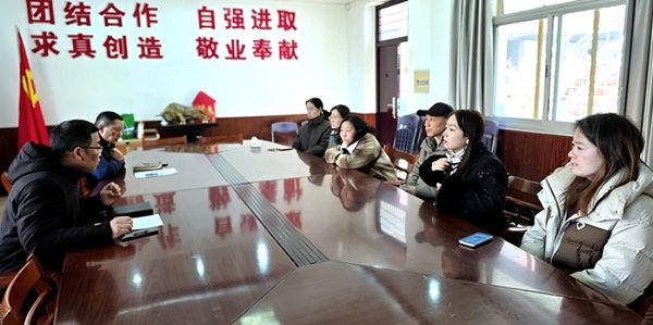 ����С�W�����������ҹ����������W���lչ