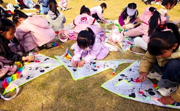 �����ںϵġ������n�á����R��ɽ��ɽ�^(q��)���ЌW(xu��)+����(sh��)�`���w50У