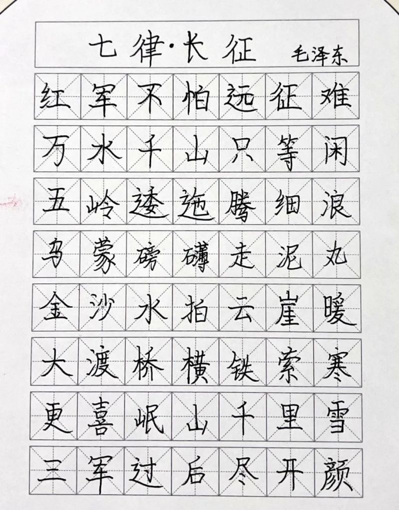 ī����С�W��Ӳ�P������Ʒϵ��չʾ�����h��