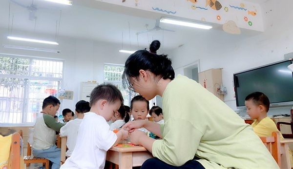 ����(sh��)��(x��)���Z(y��)���ڽ���(g��u)���p����L(zh��ng) ����ʯ������׃��@��(sh��)��(x��)��־֮��