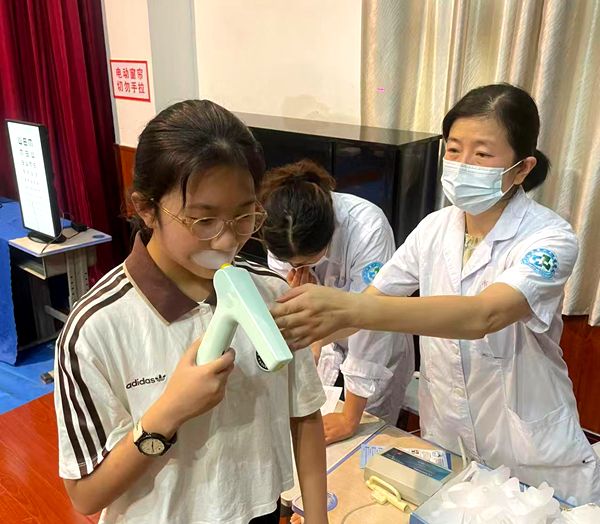 ����С�W���w�|�����z�y���o�W�ӳ��L